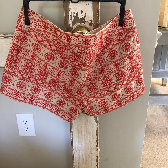 LOFT - Picture 2 of 2